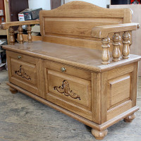 Shoe cabinet with backrest