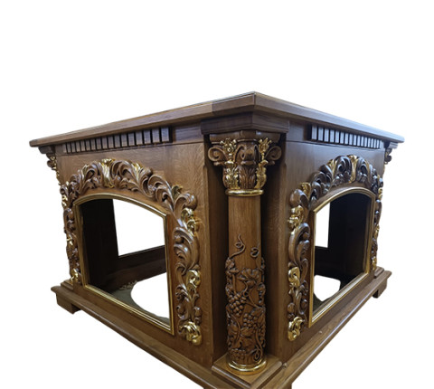 Throne 10