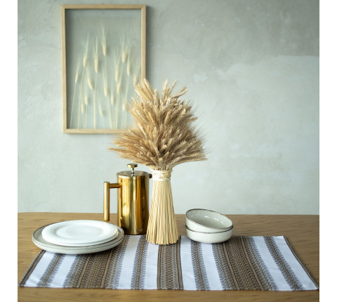 Beige towel-path