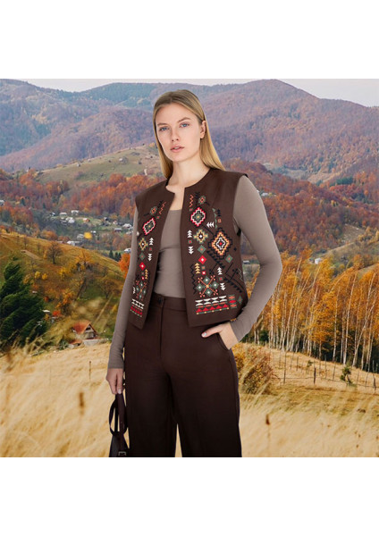 Women's vest "Updated Tradition"