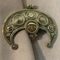 Pendant "Moon"