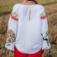Вишиванка жіноча "Ніжність Буковини"