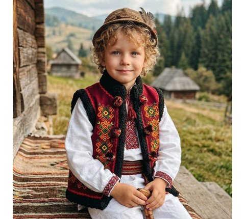 Children's Hutsul Kiptar "Christmas Star" with embroidery and pom-poms