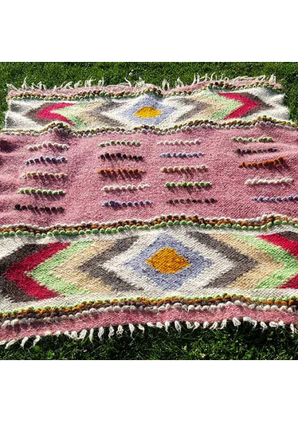 Hutsul handmade blanket "Berry Glade"