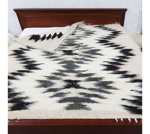 Hutsul handmade blanket "Black and White 2"
