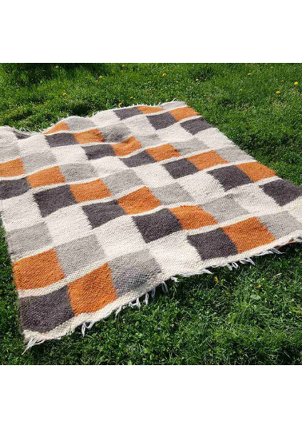 Hutsul hand-made blanket "Checked"