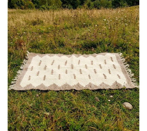 Carpathian woolen blanket "Rocky Shore"