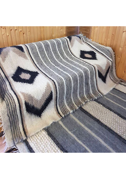 Hutsul handmade blanket "Six Stripes"