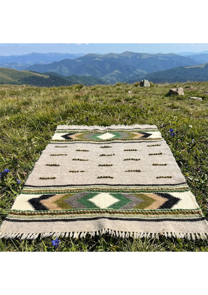 Hutsul handmade blanket “Paths of the Carpathians”