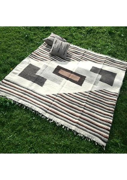 Hutsul woolen blanket handmade "Techiya"