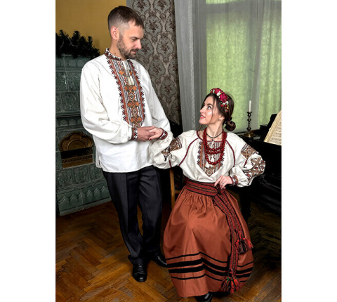 Modern women's embroidered suit "Darina"