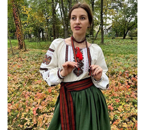 Modern women's set "Pokuttya"
