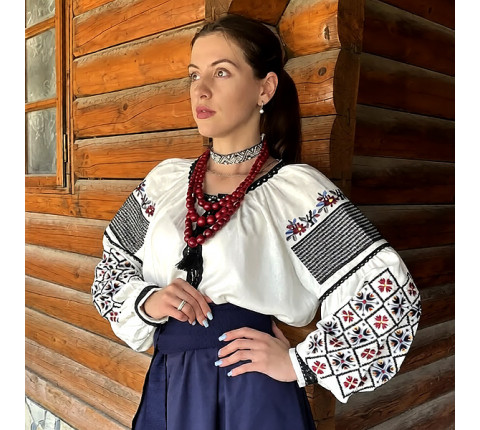 Ukrainian Women's National Costume "Guardian of Traditions"