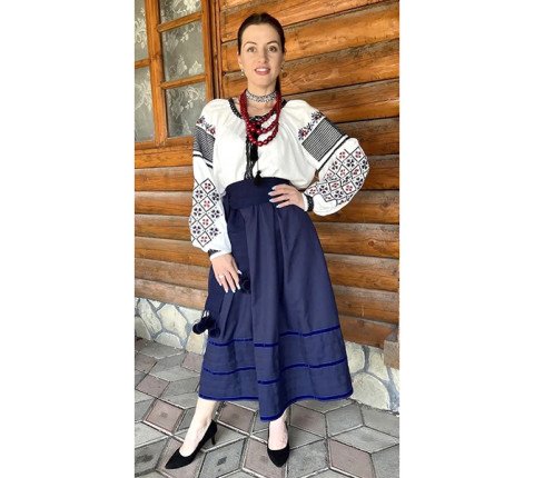 Ukrainian Women's National Costume "Guardian of Traditions"