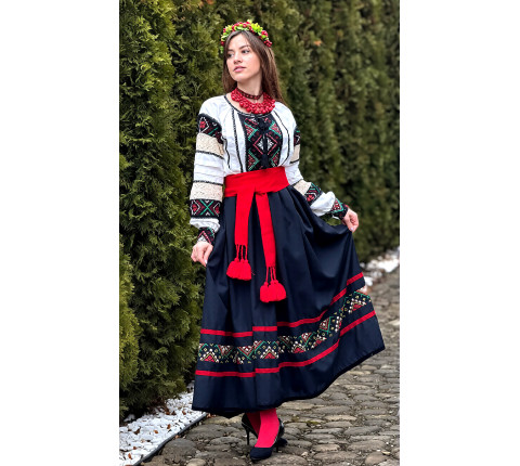 Ukrainian women's national costume "Embroidered Amulet"