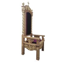 Armchair for the archbishop made of oak — custom altar furniture