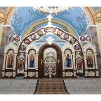 Іконостас з вільхи з білою різьбою та аркою медальйонів, м. Хотин Іконостас з вільхи з білою різьбою та аркою медальйонів, м. Хотин