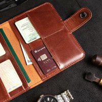 Шкіряний органайзер для документів з металевою плиточкою (коричневий)