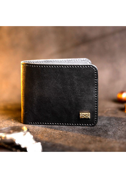 Light leather wallet with metal plate (black)