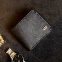 Легкий шкіряний гаманець з металевою плиточкою (чорний)