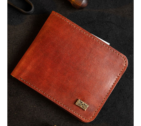 Light leather wallet with metal plate (brown)