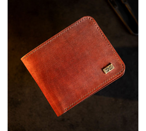 Light leather wallet with metal plate (brown)