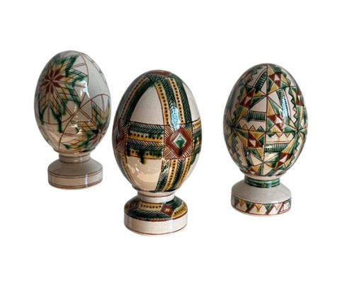 Set of ceramic Easter eggs "Star in the Mountains"