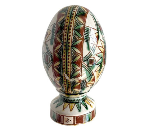 Ceramic Easter egg "Star of the Guardian" — a symbol of love and protection