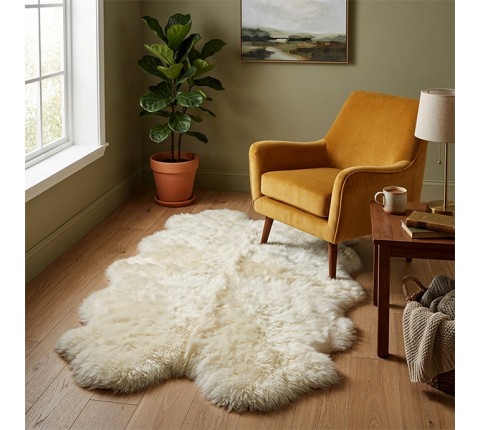 Natural sheep skin "White"