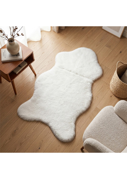Natural sheep skin "White short fur"