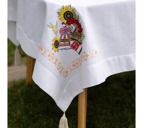 Tablecloth "Ukrainian Motifs" beige with colorful embroidery — 1.50×1.80 m