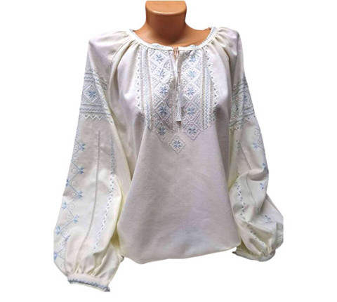 Women's embroidered shirt of straight cut "Charming"