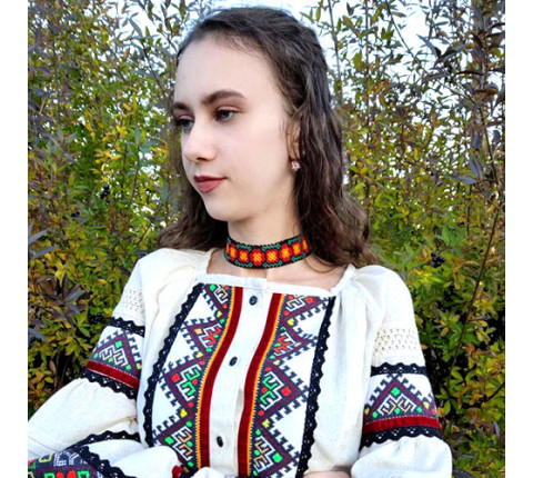 The ribbon girdle "Chornobryvtsi" — a Ukrainian folk accessory
