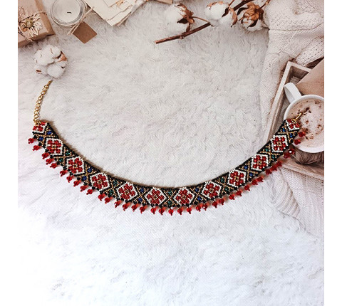 Hutsul silanka made of beads "Carpathian Rose"