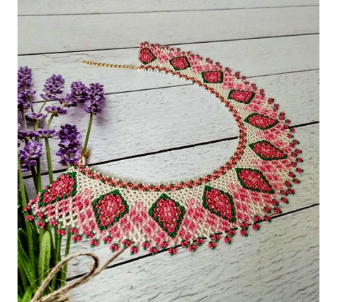Beaded bracelet "Raspberry Jam"