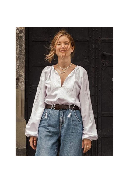 Women's embroidered shirt "Festive"
