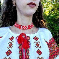 Силянка з бісеру Лесі Українки (червона)