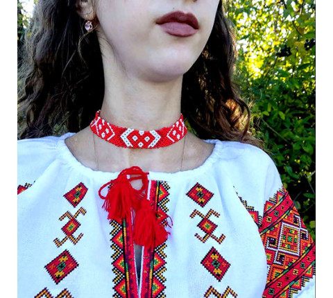 Силянка з бісеру Лесі Українки (червона)