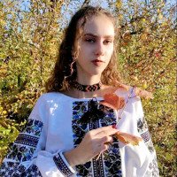 Силянка з бісеру Лесі Українки (чорна з коричневим)