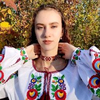 Силянка з бісеру Лесі Українки (коричнева)