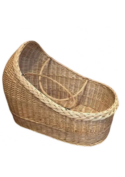 Wicker carrycot No. 1