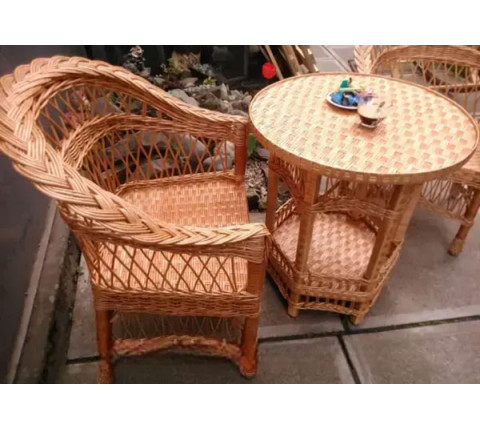 2 "Regular" chairs with a low back №1 and a round table