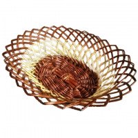 Oval wicker candy dish with small teeth