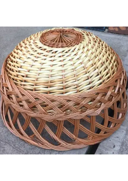 Chandelier made of wicker "Ordinary 13"