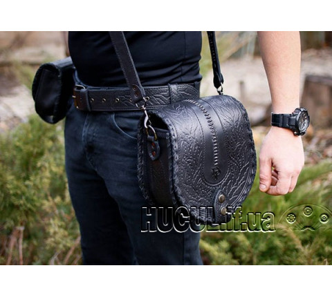 Leather set with personalized overlay.