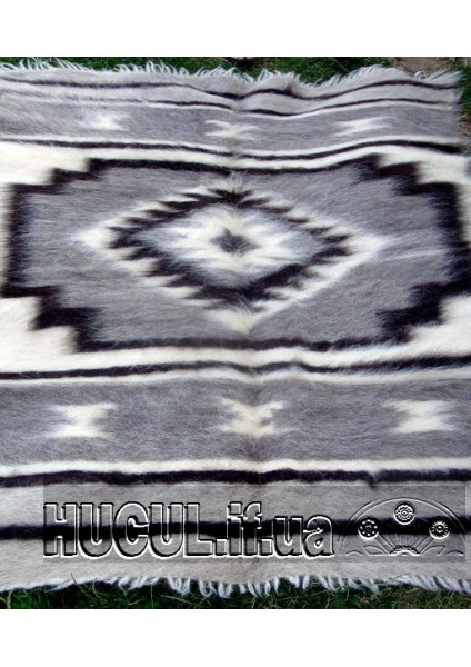 Black and white handmade blanket "Eye"