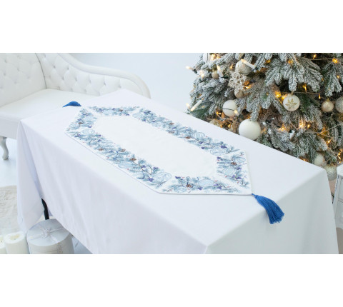 New Year runner "Winter Beauty" white