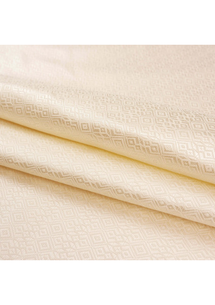 Fabric Serpnev TDK-132-1 1/78 cream milk, linear meter.