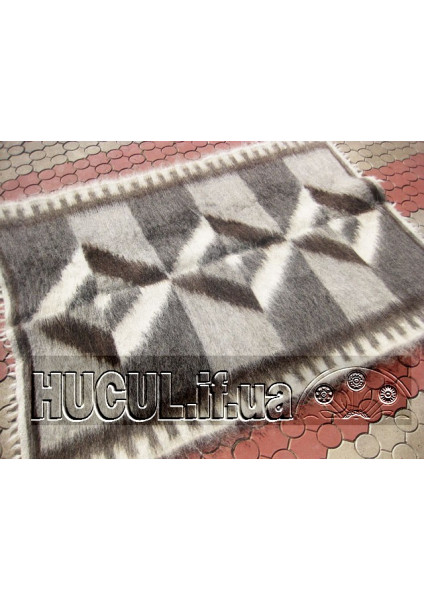 The "Plai" black-and-white handmade blanket