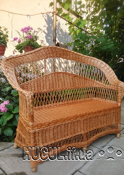 Диван з лози «Крапля»